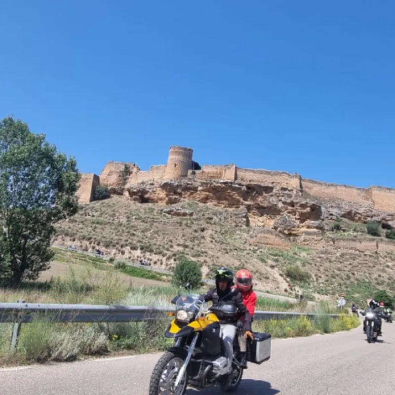 Imagen del tour 9-Day Motorcycle Tour: Legendary Castles