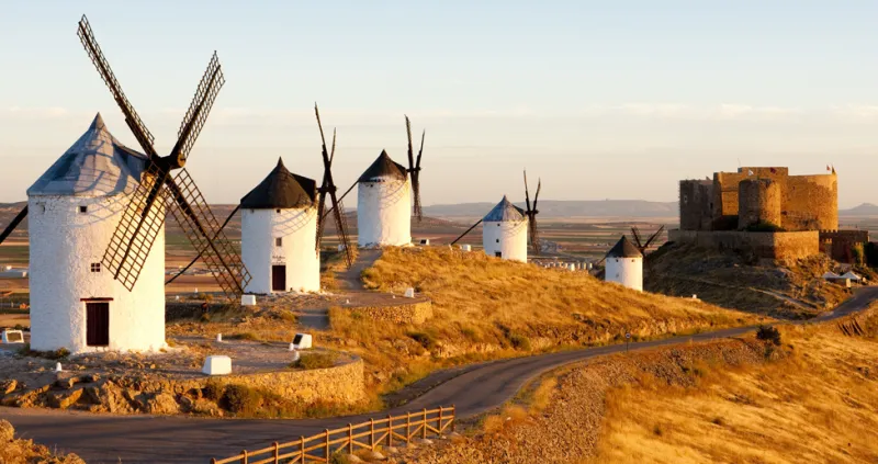 9-Day Motorcycle Tour: Legendary Castles